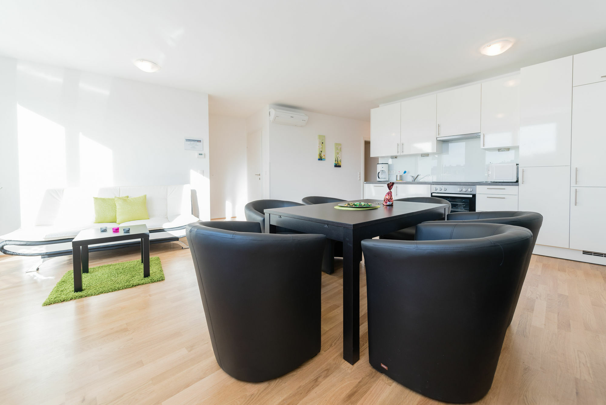 Mainstation - 10 Minutes To Citycenter - With Aircondition Appartement Wenen