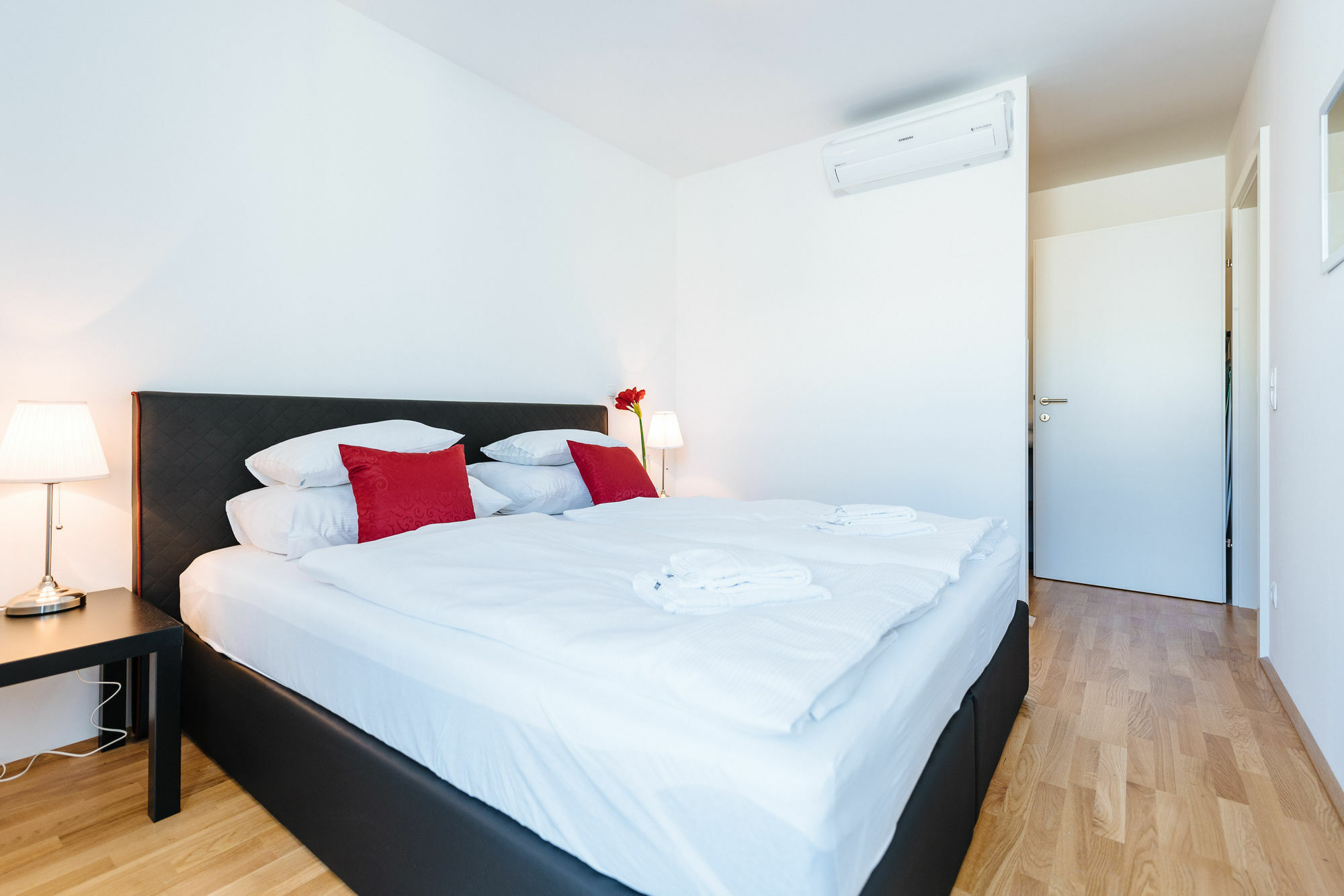 Mainstation - 10 Minutes To Citycenter - With Aircondition Appartement